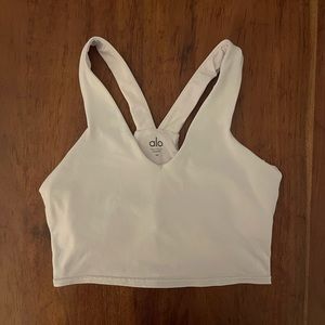 ALO Air Brush Real Tank in White. Size Medium.